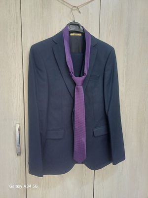 Erkaklar kastyum shimi