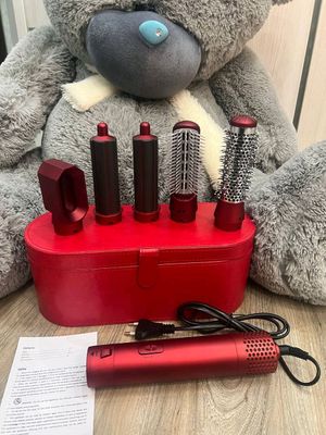 Стайлер Дайсон это многофункциональное устройство,