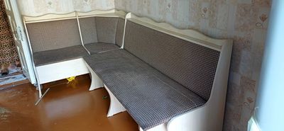 Кухонный уголок в отличном состоянии.