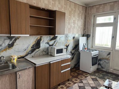 Arenda tinchli metro guncha oyla bolar qizlarga