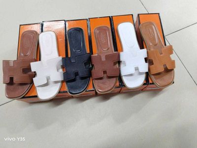 Продаются тапочки Hermes!!!