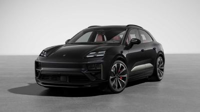 Автомобиль Porsche Macan Turbo