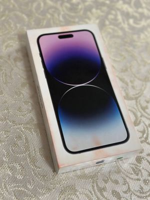 Коробка от айфона