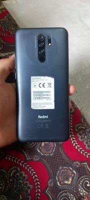 Redmi 9 telefon.