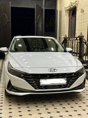 Hyundai Elantra full 2.0