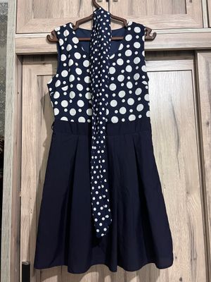 Turetskiy kiyimla bir marta kiyilgan 150 mingdan