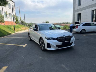 BMW i3 night sport 2025