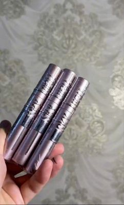Lash Sensational Sky High – Cheksiz uzunlik va hajm!