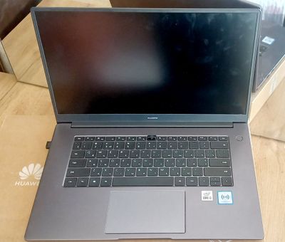 HUAWEI MateBook D 15 i3 8/256