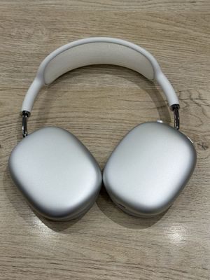 Airpods max silver