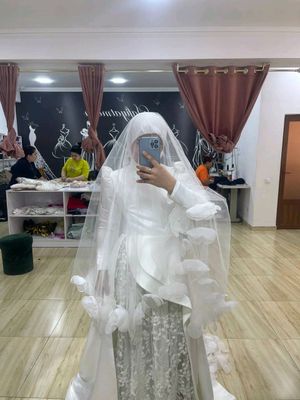 kelin koyney kamplekt sotiladi