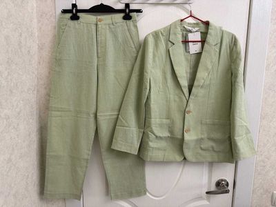 Новый костюм лен H&M, размер 10/12 лет