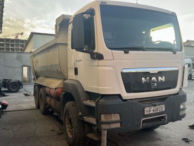 MAN sotiladi 4 ta camic