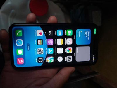 Iphone xr black