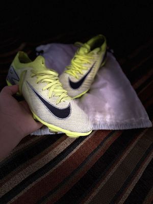 Бутсы Nike Mercurial Vapor 16 FG Elite