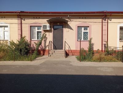 Qarshi shahar batoshdan kotej