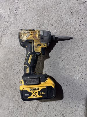 Шрупаверт Dewalt оригинал