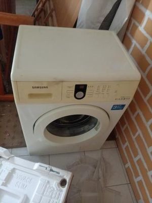 Avtomat Samsung kir moshina