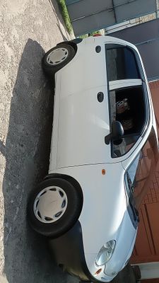 Matiz sotiladi yili 2011 rangi oq