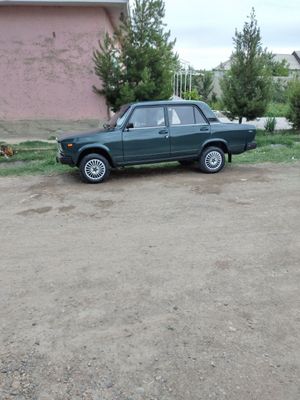 ВАЗ2107 седан 2008 йил