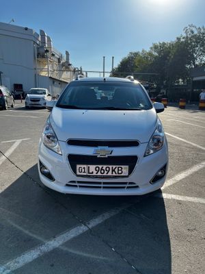 Spark avtomat, пробег 7 тыс км, elagant plus full 2021