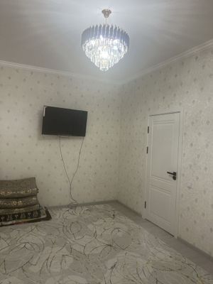 Yunusobod 3 bozor va metro yaqinida 2 xoma 55 kv