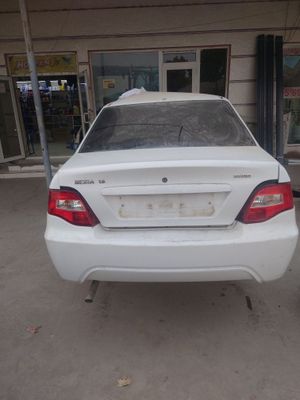 Nexia 2 orqa zadok