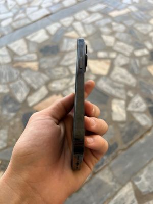 iphone 14 pro qora