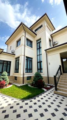 Продается Евро дом на Луначарского 3,7 сот 4 уровня с мебелью и техник