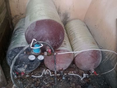 baliq xonaga ustanofka qilingan gaz balonlar so