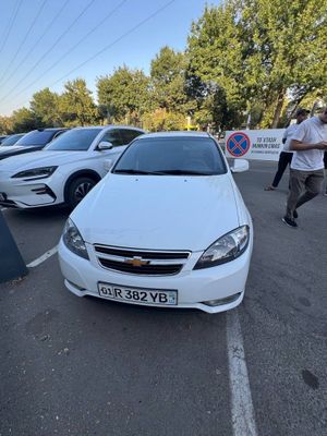 Срочно продается Jentra 2020 mexanika