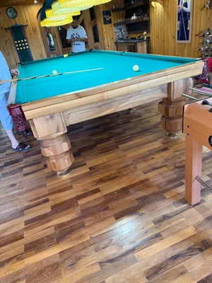 Бильярдный стол из Ореха