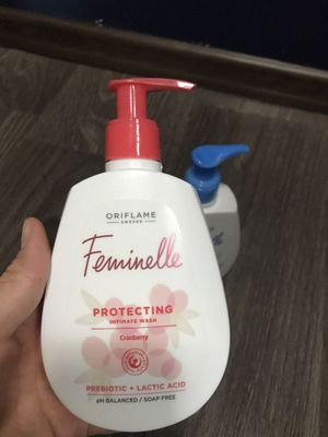 oriflame intimate wash