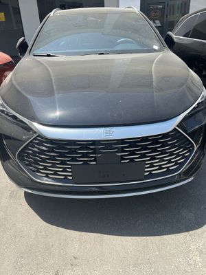 Byd tang l 6 kishilik gibrit