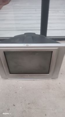 Televizor LG 230v 50Hz