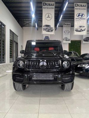 Mercedes Benz G500