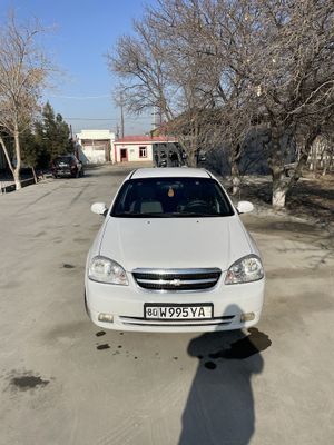 Chevrolet lasetti 2010 xolati yaxshi