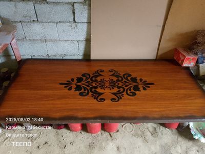 Продаётся стол в хорошем состоянии