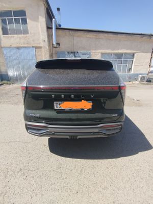 Geely Atlas 2024