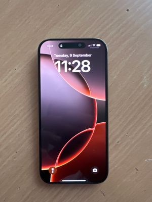 16 pro 256 HX/A 93% 328 sikl