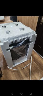 Продается плита газовая новая