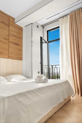 Квартира с балконом посуточно, новый евро ремонт | ЖК Prestige Gardens