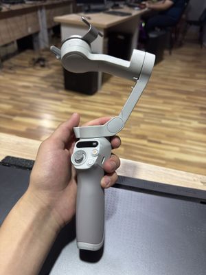 Stabilizator DJI OSMO Mobile SE
