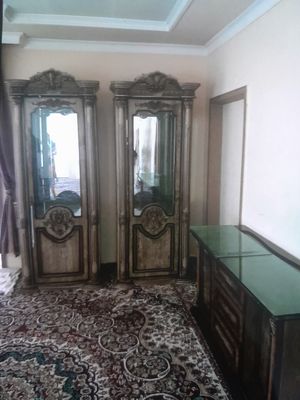 Mebel va uy jihozlari komot