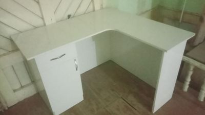 Продается мебель для кафе или для кухни. В хорошем состоянии.