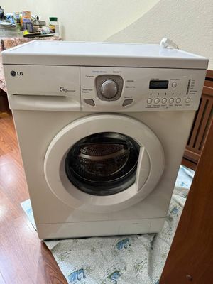 Продаю стиральную машину LG