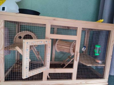 Продам большую клетку для шиншилы или других животных