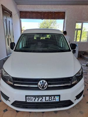 Volksvagen Caddy sotiladi