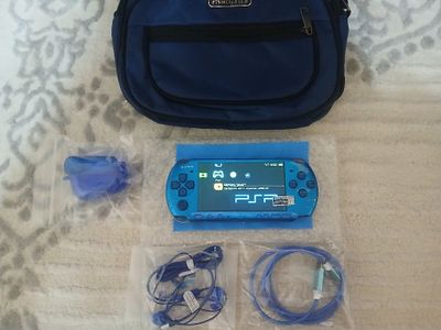 Assalom alekum Psp sotiladi Blue rangi