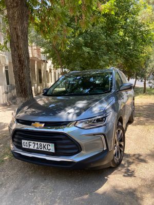 Автомобиль Tracker 2